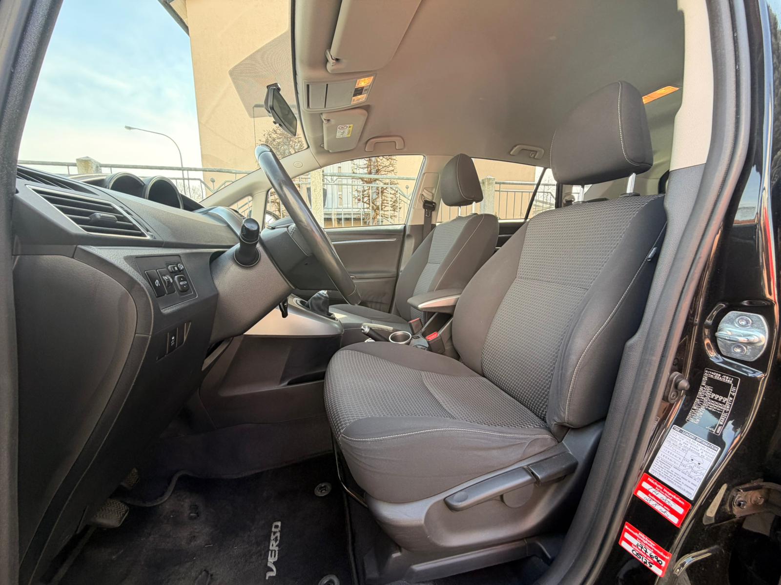 Toyota Verso Comfort - Image 5
